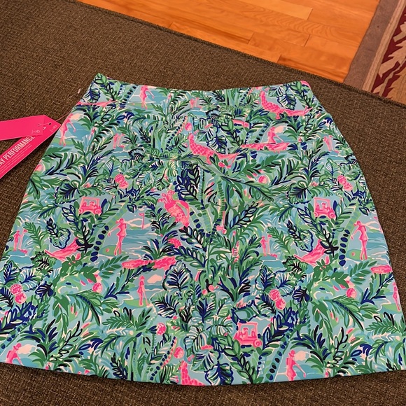 Lilly Pulitzer printed golf skort (sz 00) - Picture 8 of 11